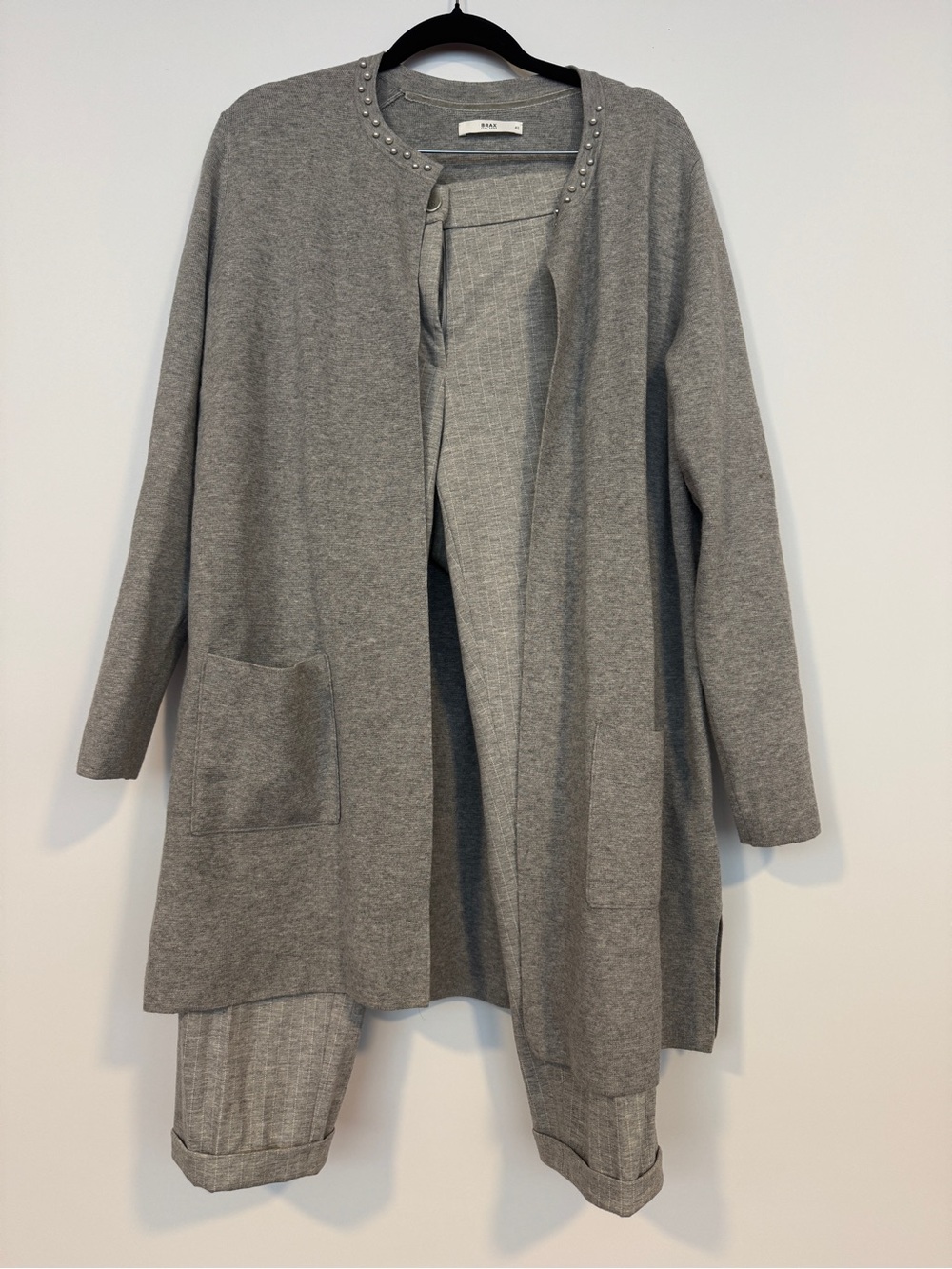 BRAX Feel Good Matching Set – Long Cardigan & Pants – Size 42 – Never Worn